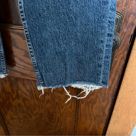 LOFT High-Rise Fresh Cut Straight Crop Jeans - Picture 4 of 4